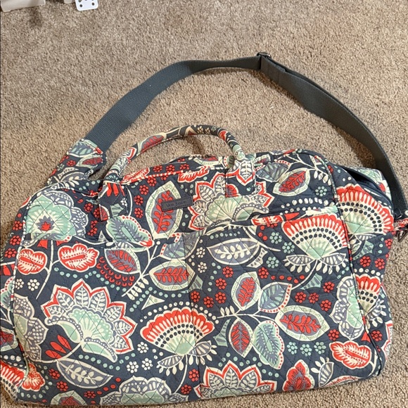Vera Bradley Handbags - Vera Bradley Weekend Duffle Bag